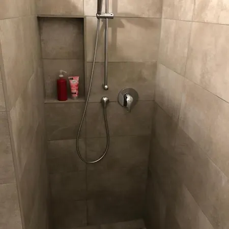 Veit Appartement *